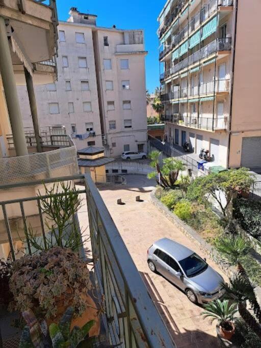 Centrale Vicino Spiagge E Ciclabile + Box-Auto ! Apartment Arma di Taggia Exterior foto