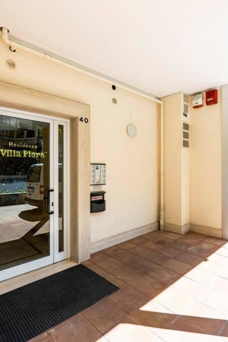Centrale Vicino Spiagge E Ciclabile + Box-Auto ! Apartment Arma di Taggia Exterior foto