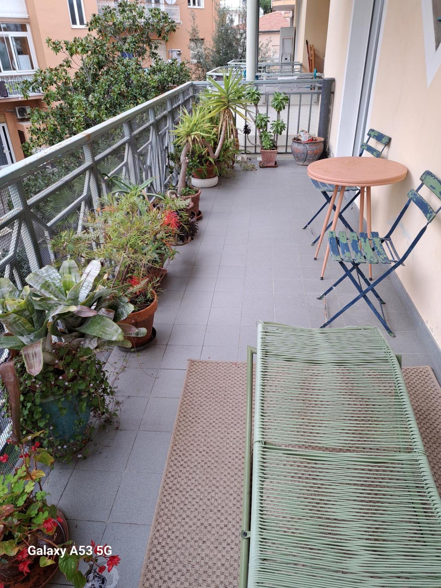 Centrale Vicino Spiagge E Ciclabile + Box-Auto ! Apartment Arma di Taggia Exterior foto